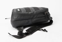 Carregar imagem no visualizador da galeria, MAGMA RIOT DJ-BACKPACK LITE